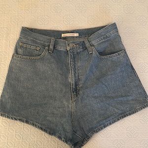 Levi’s high waisted mom shorts